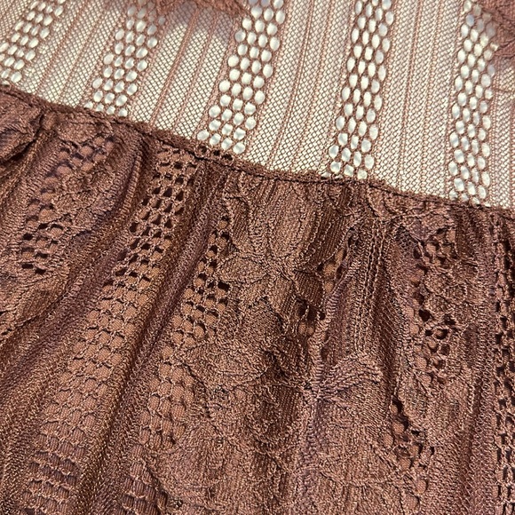 Super cute NO Boundaries plum colored stretchy dress Size Small - Picture 2 of 7